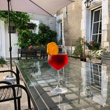 La Basse Cour Hotel Tanlay Kültér fotó