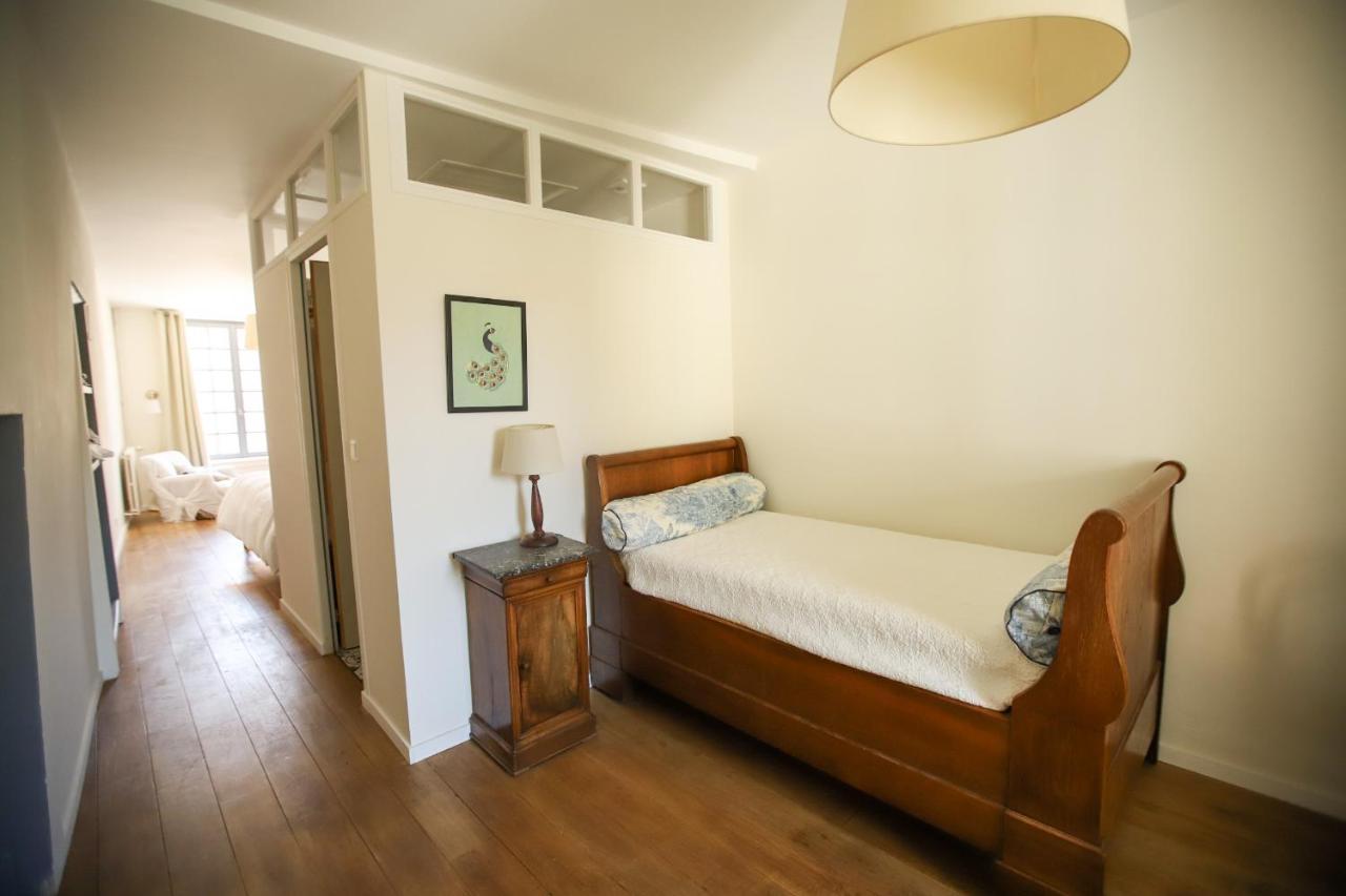 La Basse Cour Hotel Tanlay Kültér fotó